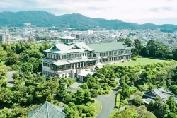 ホテル全景